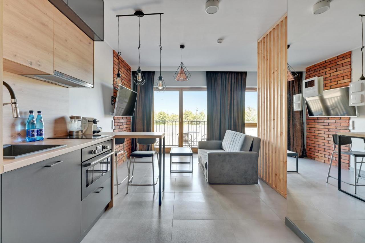 Apartment Nadmotlawie Riverside - Parking, Sauna & Gym By Downtown Danzig