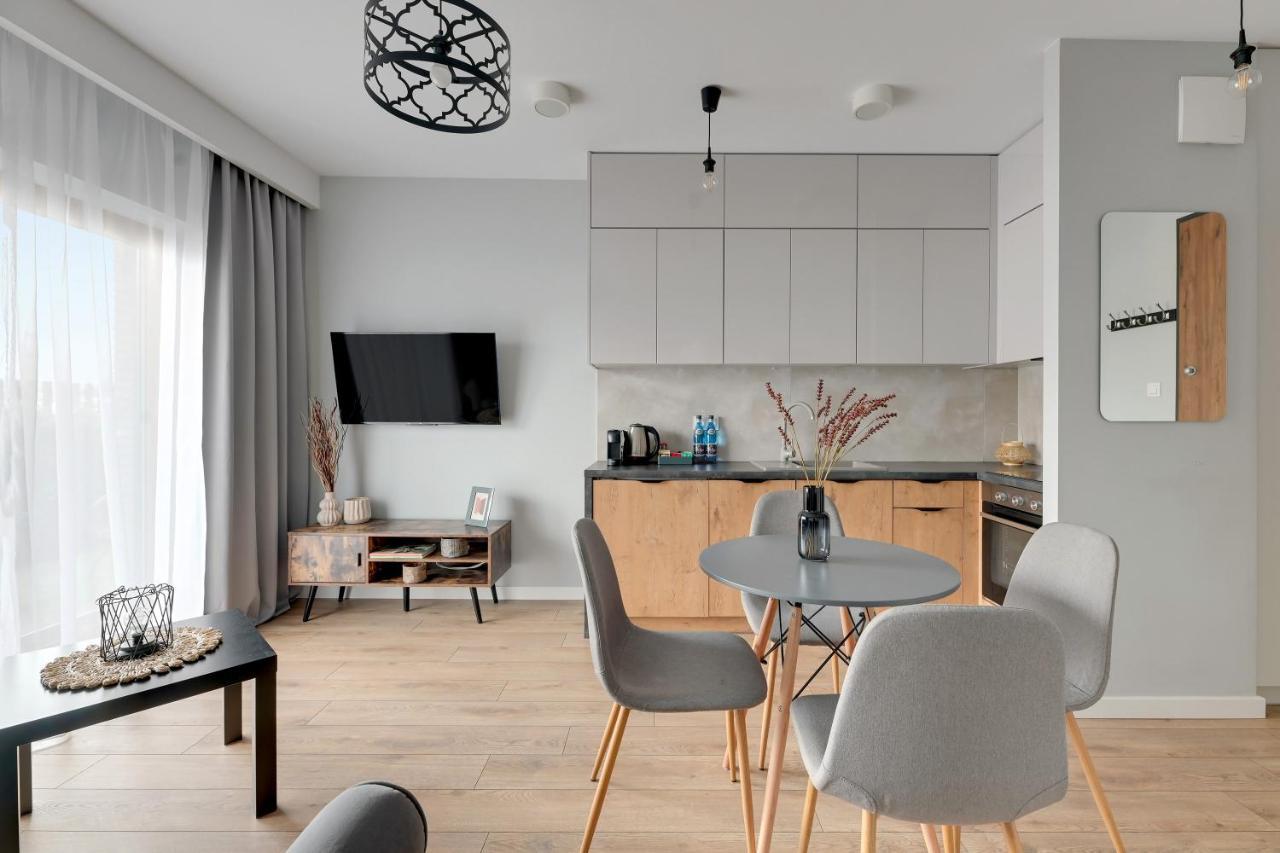 Leilighet Nadmotlawie Riverside - Parking, Sauna & Gym By Downtown